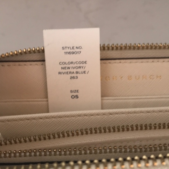Tory Burch Wallet - Picture 3 of 5